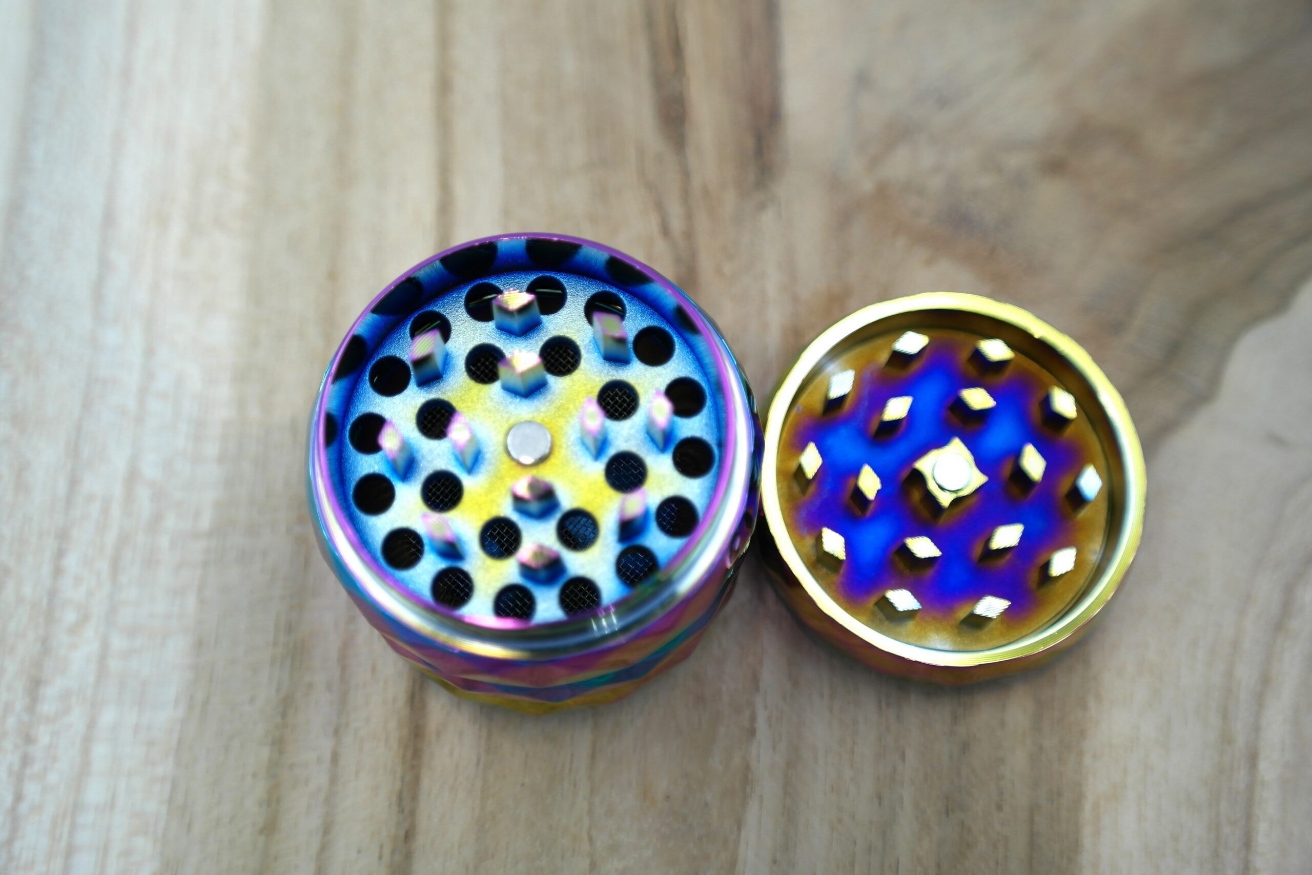 Grinder Cryptex Rainbow – Image 3